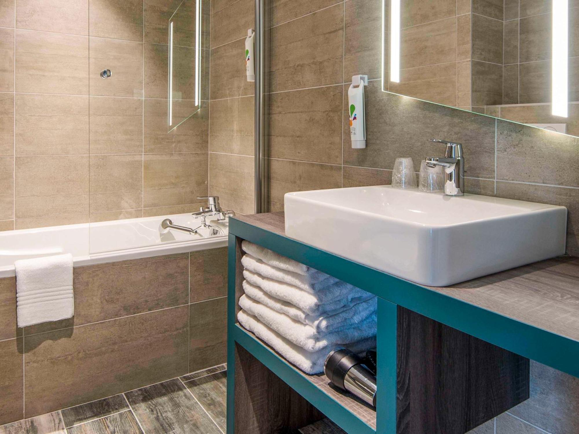 Ibis Styles Sallanches Pays Du Mont-Blanc Eksteriør billede