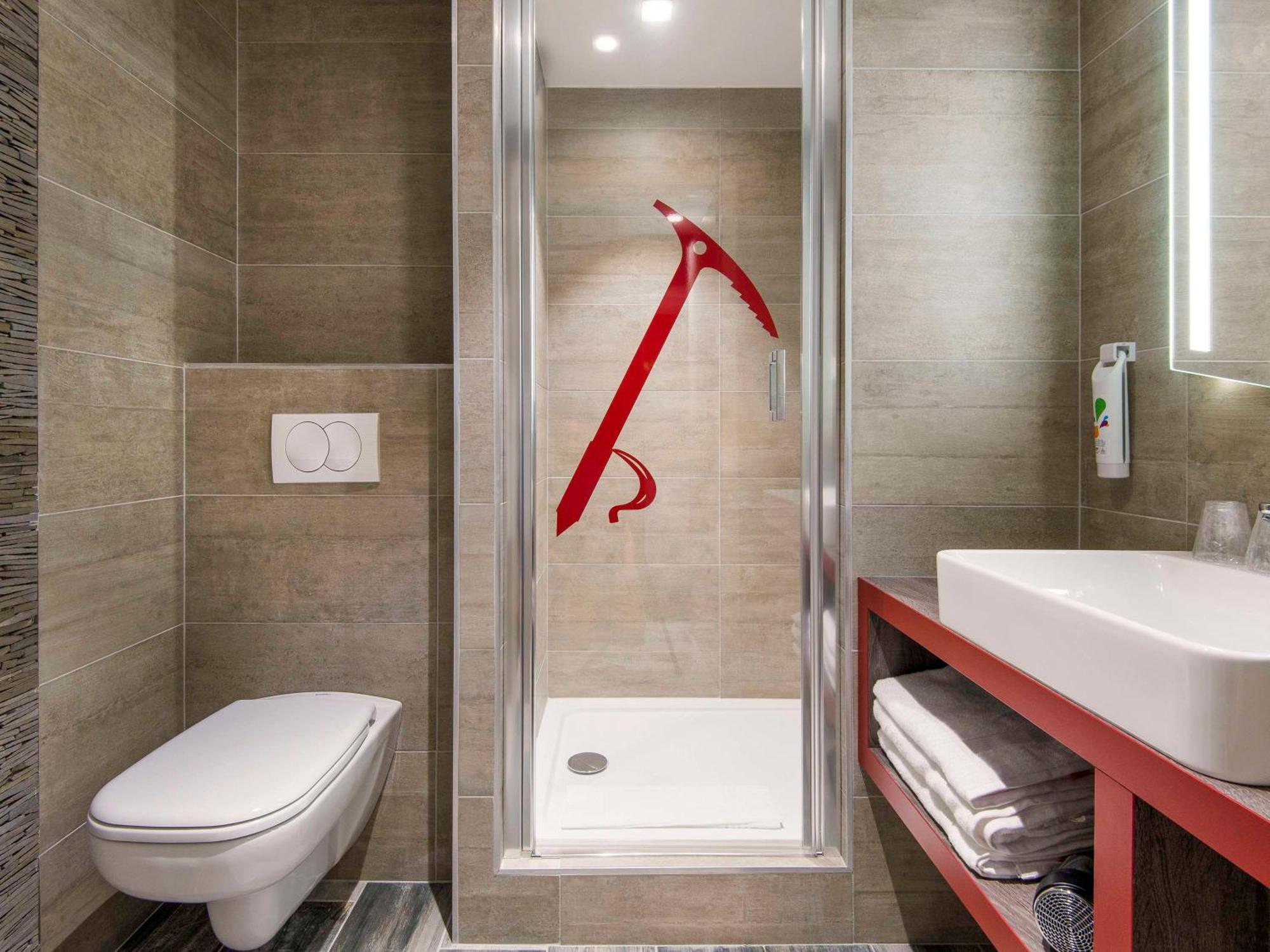 Ibis Styles Sallanches Pays Du Mont-Blanc Eksteriør billede